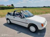 Usata Peugeot 205 54 CV (39 kW) 1998 Bianco Utilitaria