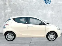 Usata Lancia Ypsilon Gold 69 CV (50 kW) 2016 Utilitaria