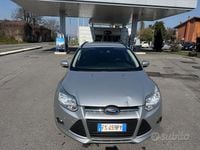 Usata Ford Focus 163 CV (119 kW) 2013 Grigio Station wagon