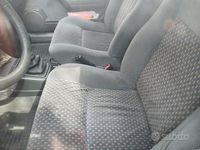 Usata Renault R9 77 CV (56 kW) 1992 Blu Berlina