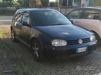 Usata VW Golf IV 2001 Blu Berlina
