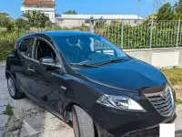 Usata Lancia Ypsilon 69 CV (50 kW) 2013 Nero Utilitaria