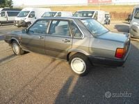 Usata Audi 80 87 CV (63 kW) 1985 Grigio metallizzato Berlina
