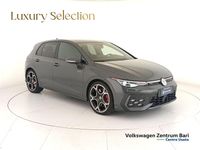 Usata VW Golf VIII GTI 265 CV (194 kW) 2024 Grigio Berlina