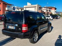 usata Jeep Cherokee 2.8 crd Limited dpf