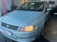 Usata Fiat Stilo Active 103 CV (75 kW) 2004 Azzurino metallizzato Berlina