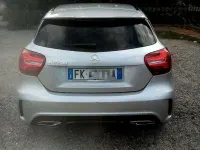 Usata Mercedes 220 AMG 177 CV (130 kW) 2017 Berlina