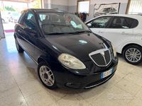 Usata Lancia Ypsilon 90 CV (66 kW) 2008 Nero Utilitaria