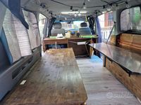 Begagnad Hyundai H-1 170 HK (125 kW) 2008 Svart Minibuss