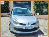 Usata Renault Clio III 75 CV (55 kW) 2006 Argento Berlina