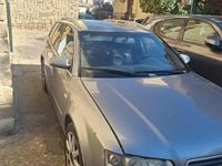 Usata Audi A4 130 CV (95 kW) 2004 Grigio Station wagon
