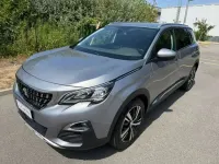 Usata Peugeot 5008 Allure 131 CV (96 kW) 2020 Argento SUV