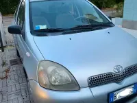Usata Toyota Yaris Sol 68 CV (50 kW) 2001 Berlina