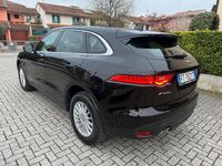 Begagnad Jaguar F-Pace Prestige 180 HK (132 kW) 2019 Svart SUV
