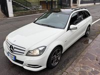 Usata Mercedes C220 Avantgarde 169 CV (124 kW) 2011 Bianco Station wagon
