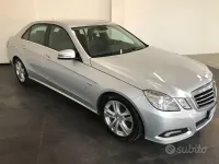 Usata Mercedes E350 Avantgarde 231 CV (169 kW) 2010 Grigio Berlina