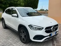 Usata Mercedes GLA180 136 CV (100 kW) 2022 Bianco SUV