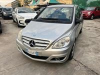 Usata Mercedes B180 Chrome 109 CV (80 kW) 2007 Grigio Monovolume