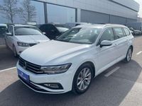 Usata VW Passat Executive 150 CV (110 kW) 2021 Bianco Station wagon
