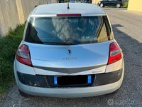 Usata Renault Mégane II Dynamique 105 CV (77 kW) 2006 Grigio Berlina