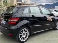Usata Mercedes B180 116 CV (85 kW) 2009 Nero Monovolume