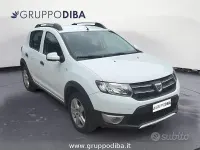 Usata Dacia Sandero Stepway 90 CV (66 kW) 2015 Bianco Berlina