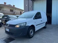 Usata VW Caddy 75 CV (55 kW) 2010 Bianco Monovolume