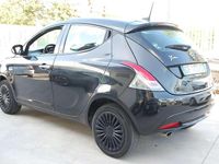 Usata Lancia Ypsilon Gold 69 CV (50 kW) 2021 Nero Utilitaria