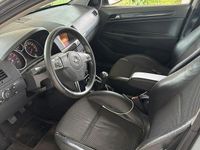 Usata Opel Astra 2004 Grigio Berlina