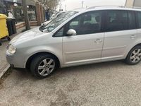 Usata VW Touran Sport 140 CV (102 kW) 2005 Monovolume
