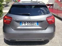 Usata Mercedes A180 Premium 109 CV (80 kW) 2017 Grigio Utilitaria