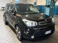Usata Kia Soul 128 CV (94 kW) 2015 Nero SUV