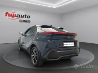 Usata Toyota C-HR Trend 197 CV (144 kW) 2024 Grigio SUV