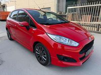 Usata Ford Fiesta ST-Line 75 CV (55 kW) 2017 Rosso Berlina
