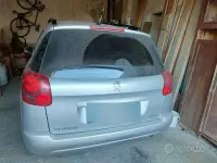 Käytetty Peugeot 207 120 HP (88 kW) 2008 Harmaa Farmari
