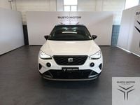 Usata Seat Arona FR 150 CV (110 kW) 2023 Bianco / metallizzato SUV