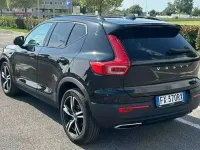Usata Volvo XC40 R-Design 150 CV (110 kW) 2019 Nero SUV