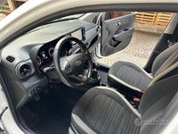 Używany Hyundai i10 67 KM (49 kW) 2021 Biały Hatchback