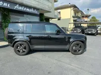Usata Land Rover Defender SE 200 CV (147 kW) 2024 Nero SUV