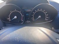 Usata Ford Fiesta Titanium 70 CV (51 kW) 2014 Utilitaria