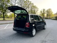 Usata VW Touran Trendline 150 CV (110 kW) 2009 Nero Monovolume
