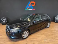 Usata Mercedes A180 Premium 109 CV (80 kW) 2013 Nero Utilitaria