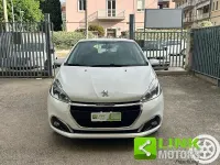 Usata Peugeot 208 Active 75 CV (55 kW) 2016 Bianco Utilitaria