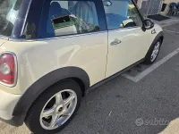 Usata Mini Cooper Coupé 109 CV (80 kW) 2010 Coupé