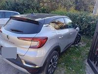 Occasion Renault Captur Techno 101 ch (74 kW) 2024 Gris SUV