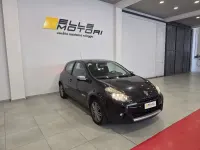 Usata Renault Clio III Dynamique 75 CV (55 kW) 2011 Nero Berlina