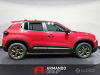 Usata Jeep Avenger Longitude 101 CV (74 kW) 2023 Rosso SUV