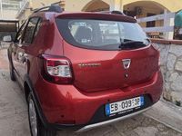 Usata Dacia Sandero Stepway 90 CV (66 kW) 2015 Berlina
