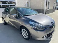 Usata Renault Clio 90 CV (66 kW) 2015 Grigio Berlina