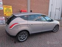 Usata Lancia Delta 120 CV (88 kW) 2009 Grigio Utilitaria